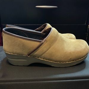 Tan suede Dansko clogs
